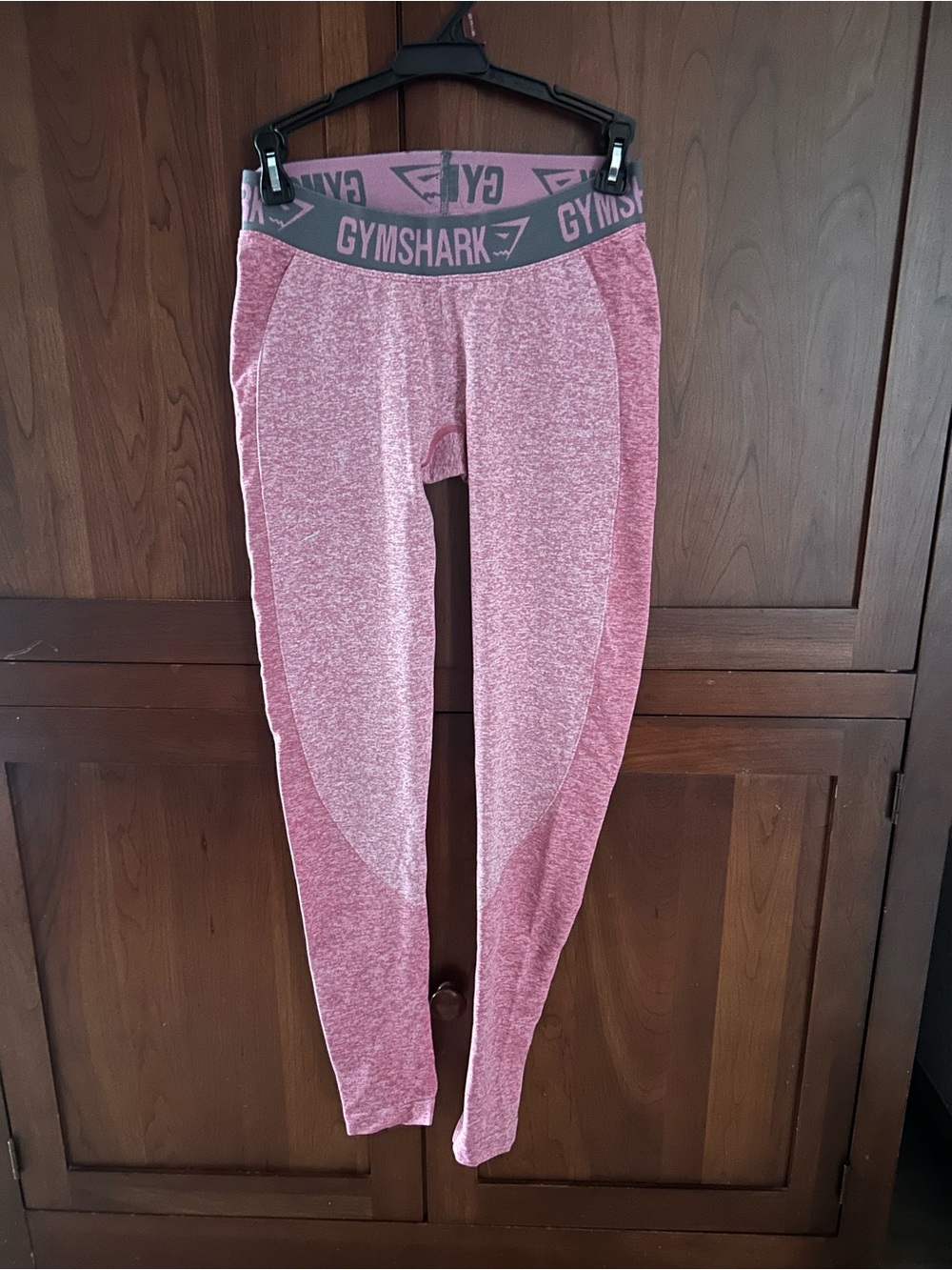 Gymshark Women’s Pink Seamless Leggings with Branded Waistband
